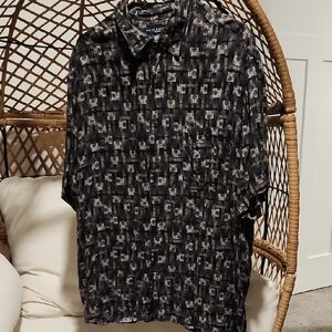 Men's Black and Gray Patterned Casual Shirt